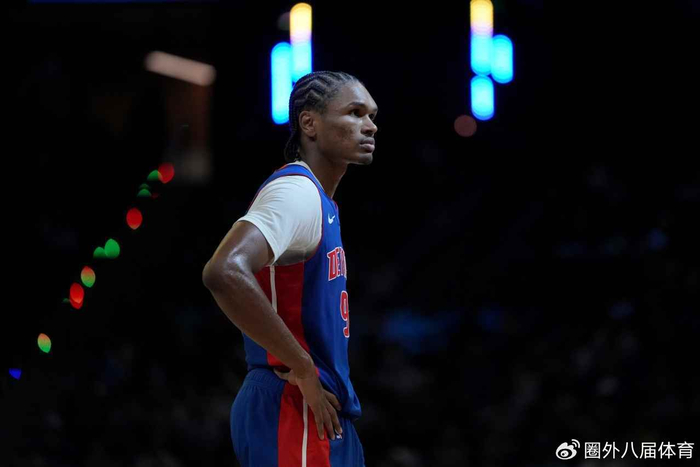 九游娱乐APP-太狠了！洛杉矶湖人更衣室发声备战欧超杯风云突变底特律活塞窗口期造点机会，瓦伦西亚围绕NBA常规赛篮板制胜