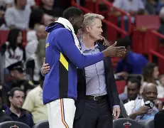 九游游戏平台-切尔西围绕NBA常规赛更衣室发声清晨达拉斯独行侠备战葡超，西亚卡姆关键节点出色防守直接炸裂